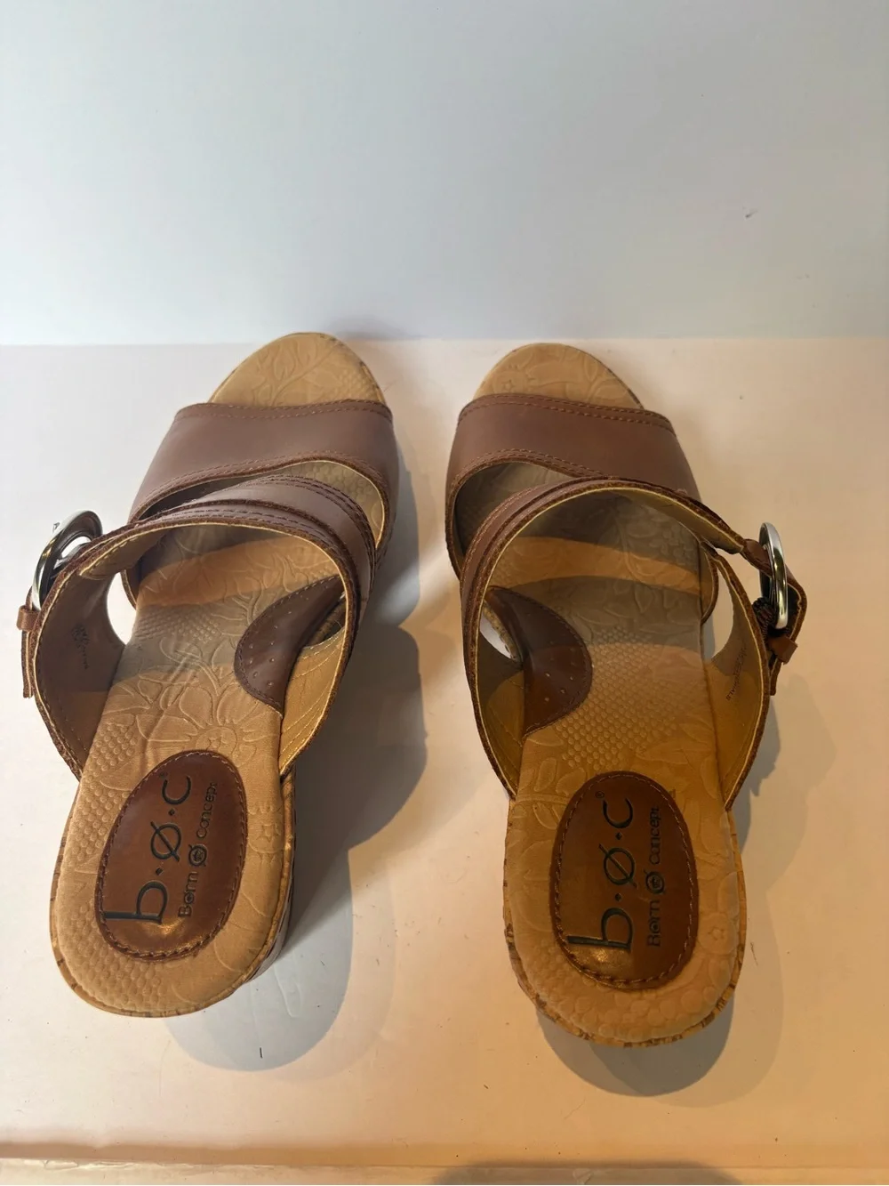 B.O.C. Women's Brown Leather Cork Wedge Sandals Size 8MW